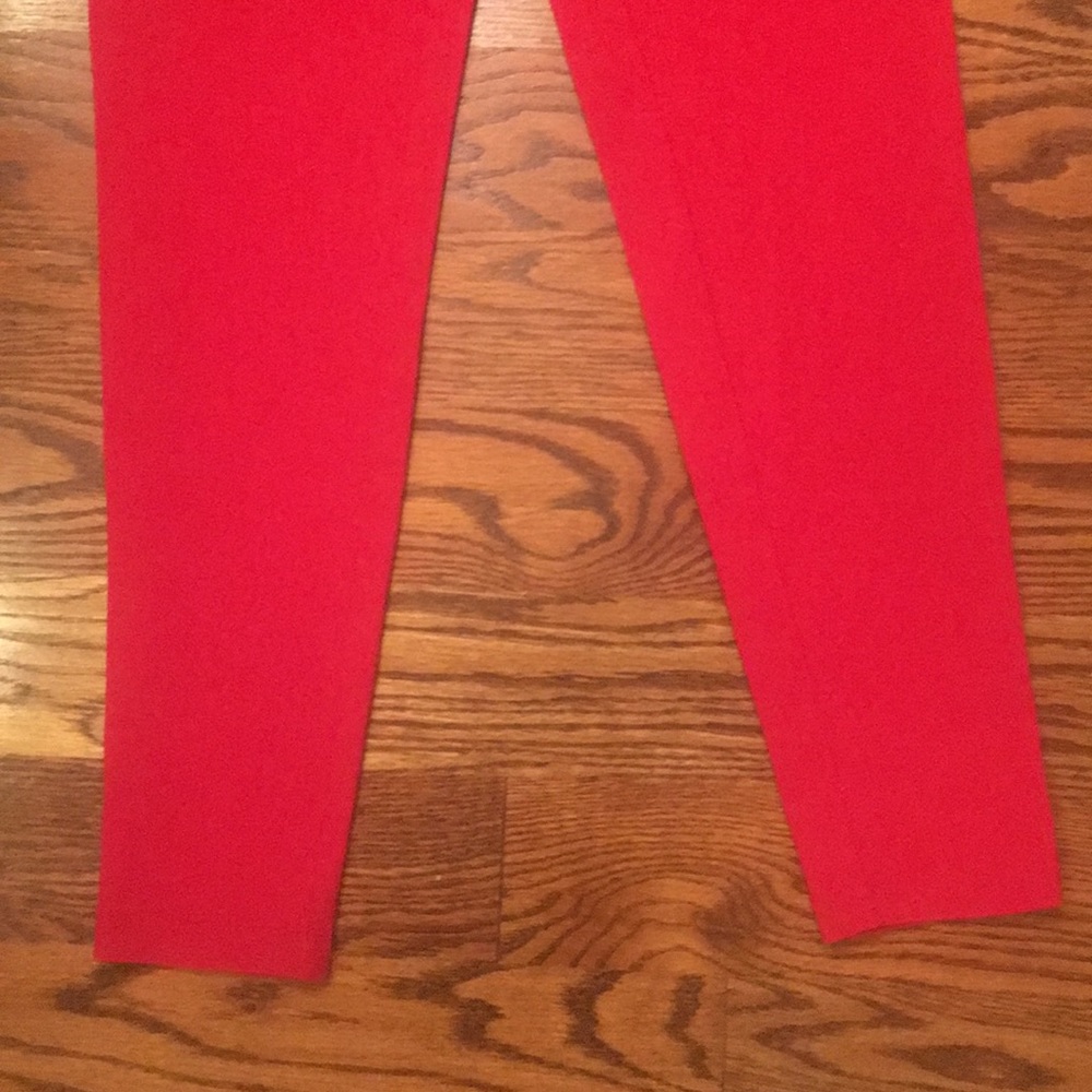 No boundaries size 3 to 5 in juniors!  Bright red - Picture 5 of 8